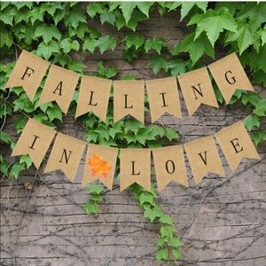 2 Falling in Love Burlap Banners EUC
